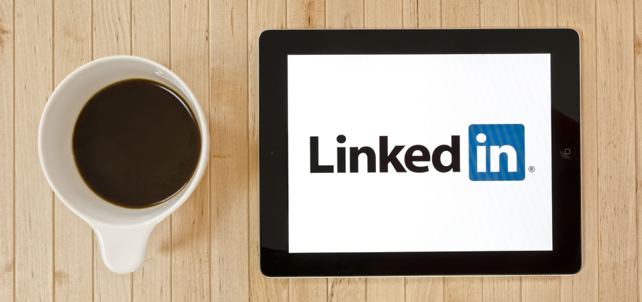 How-to-Set-Up-and-Optimize-Your-Recruiting-Agencys-LinkedIn-Page-in-5-Minutes